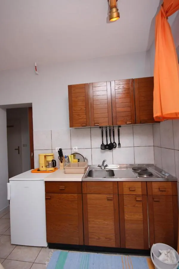 Apartment Supetarska Draga - Donja 2001C Croatia