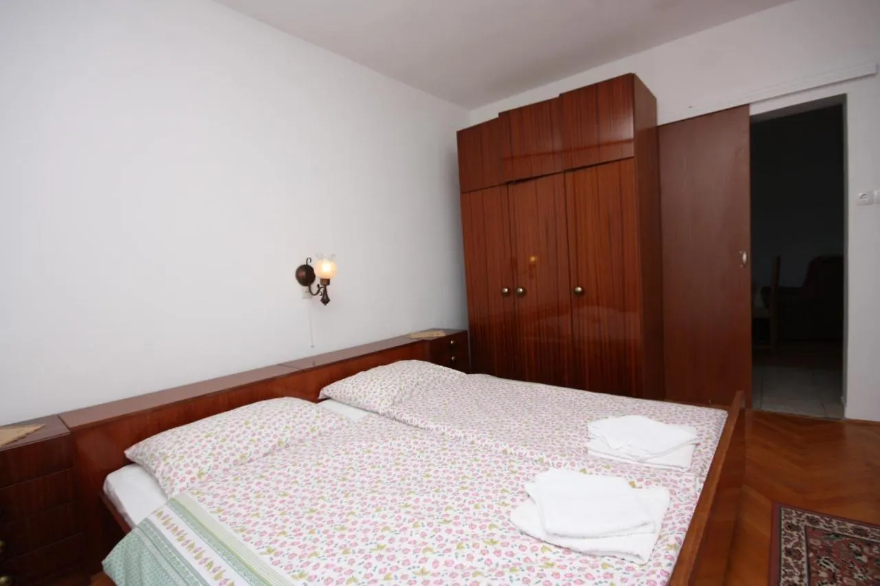 Apartment Supetarska Draga - Donja 2001C